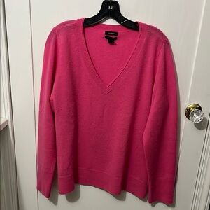 HALOGAN Cashmere Women's Pink V-Neck Sweater